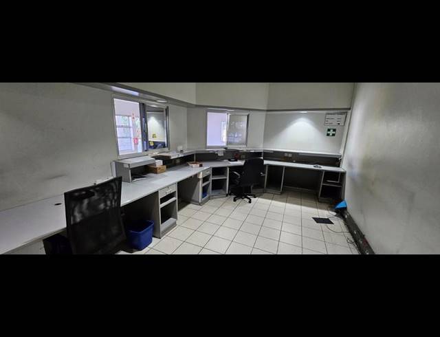 BUSINESS PROPERTY TO RENT IN WORCESTER CENTRAL